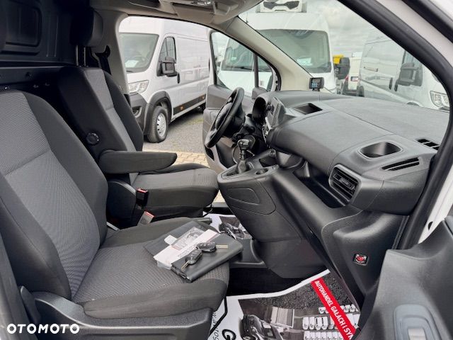 Toyota Proace City - 11