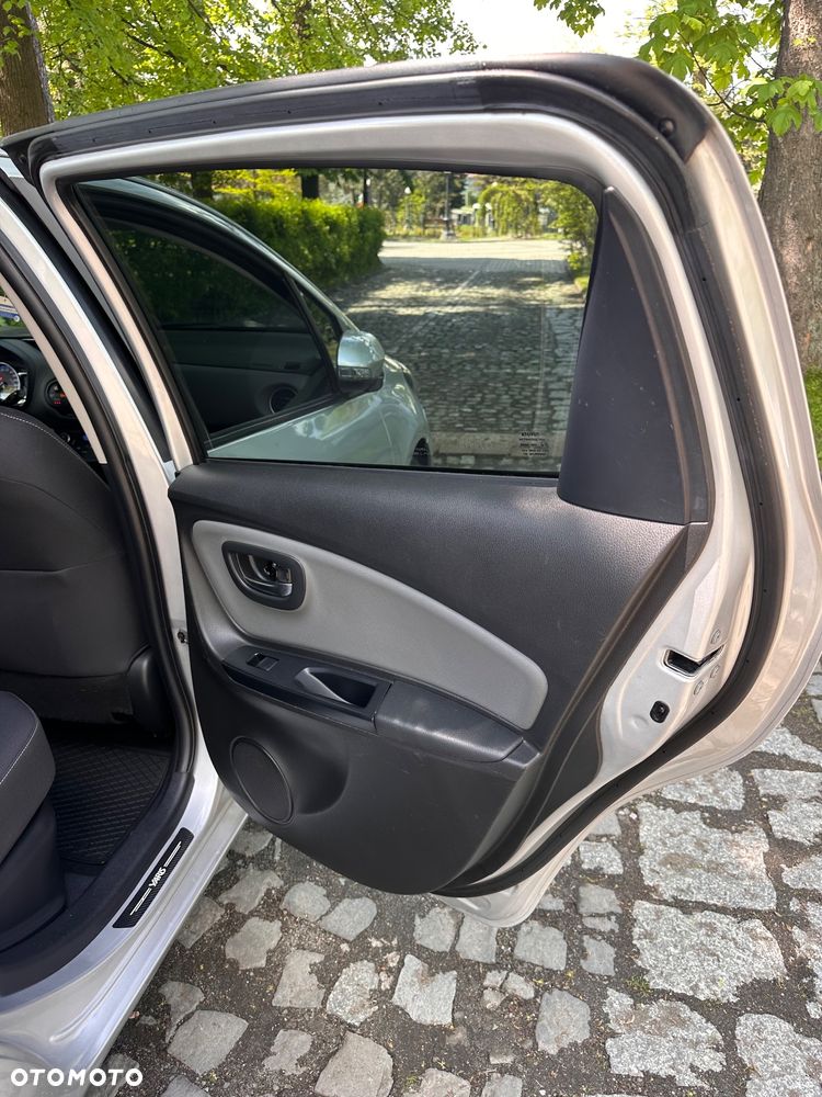 Toyota Yaris 1.5 VVT-i Edition-S - 22