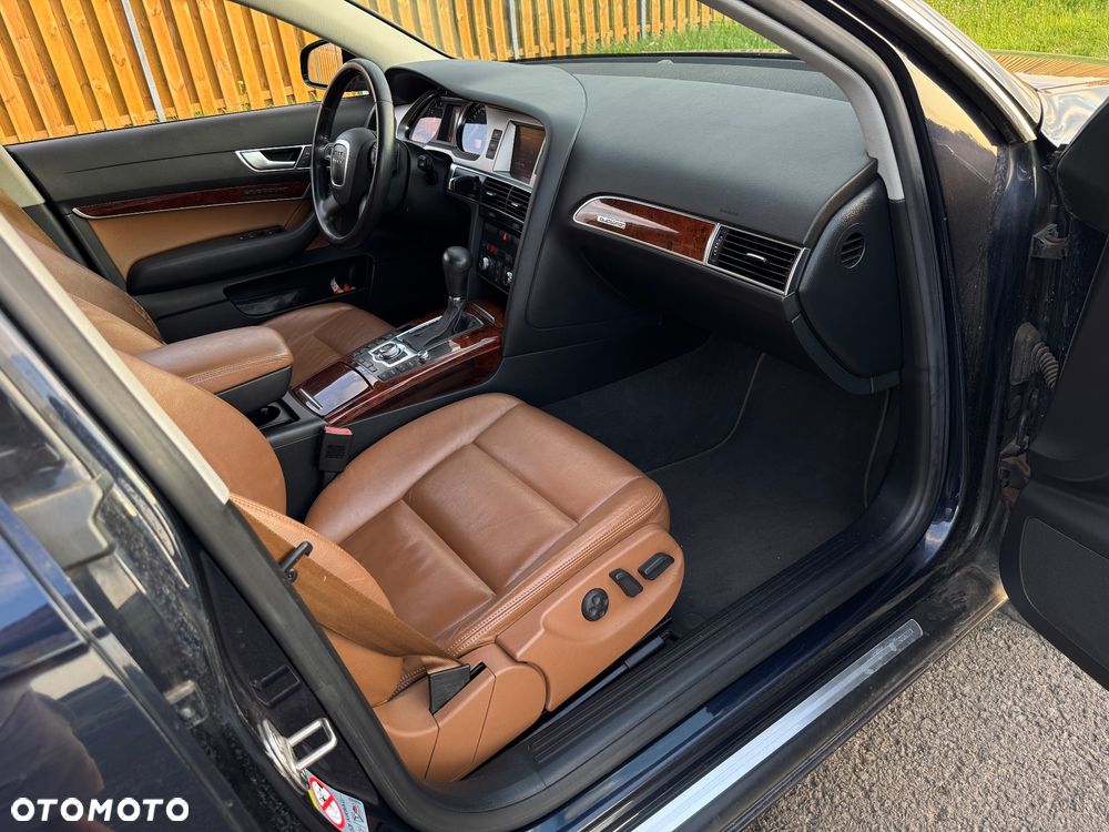 Audi A6 Avant 4.2 FSI Quattro Tiptronic - 17