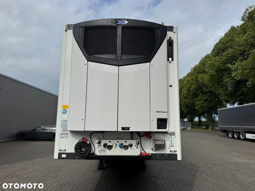 Krone Hakowa, Carrier Vector HE19, Nowe opony!! - 4