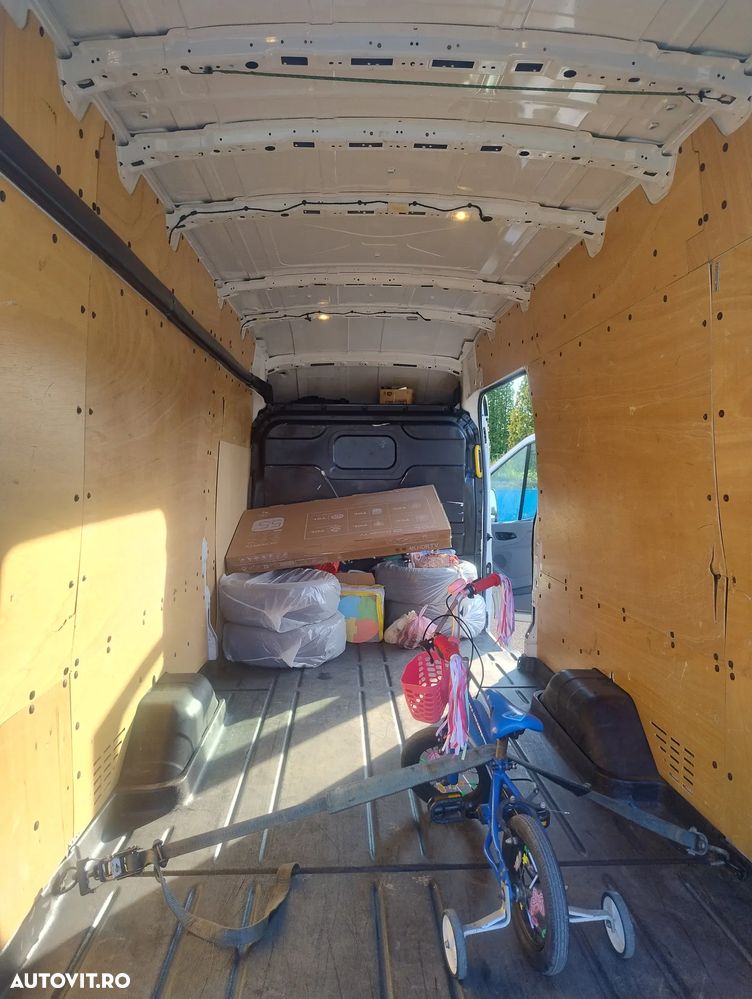 Ford Transit - 31