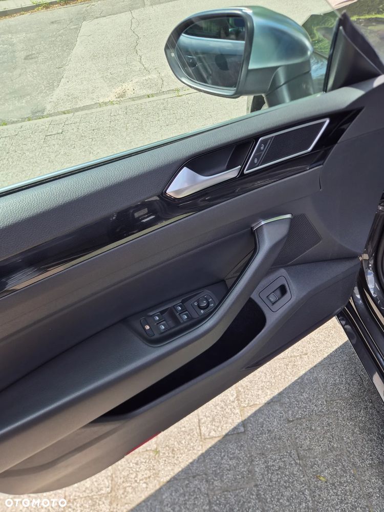 Volkswagen Arteon 2.0 TDI SCR Elegance DSG - 15