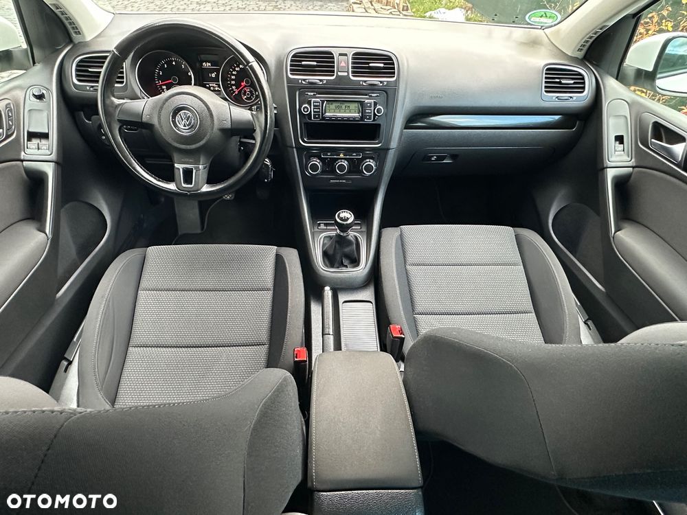 Volkswagen Golf VI 1.4 Comfortline - 12