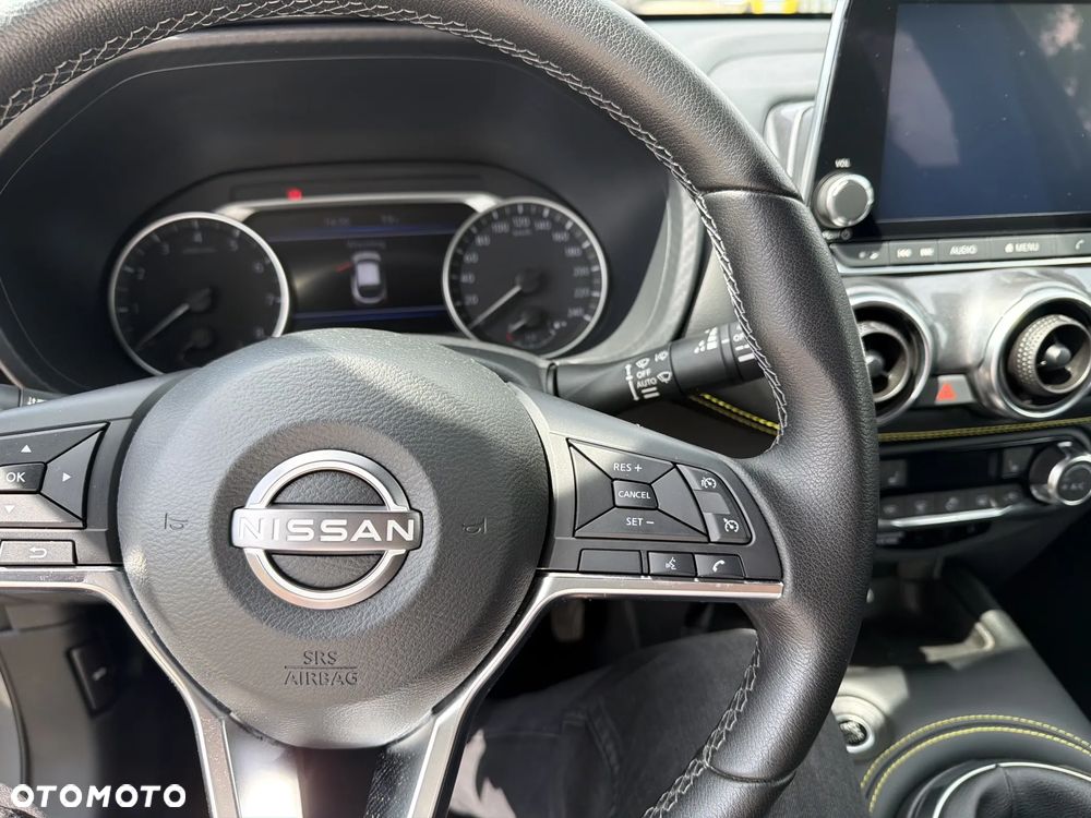 Nissan Juke 1.0 DIG-T Kiiro - 19