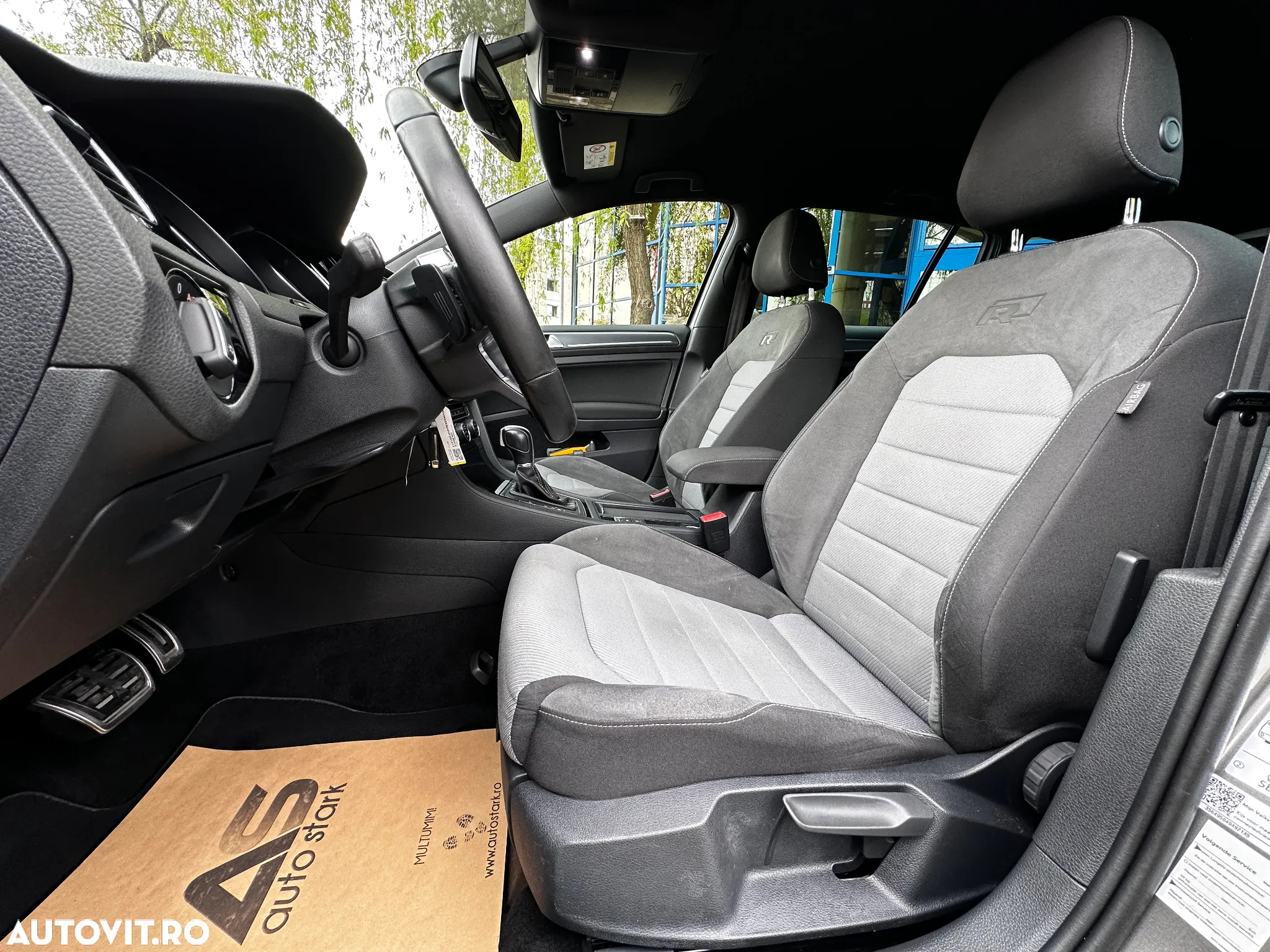 Volkswagen Golf Variant 1.6 TDI BlueMotion Technology DSG Comfortline - 17