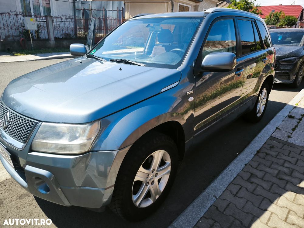 Suzuki Grand Vitara 1.9 DDIS JLX-ES - 4
