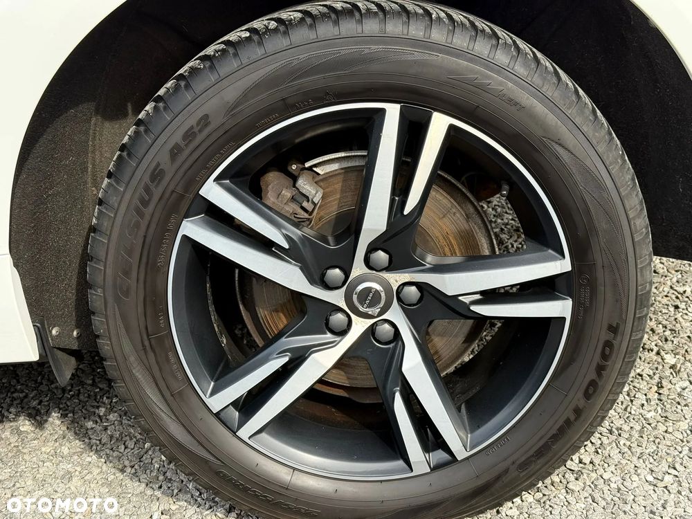 Volvo XC 60 D4 AWD R-Design - 20