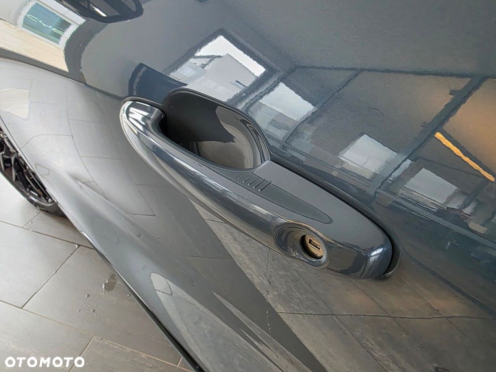 Ford Kuga - 11
