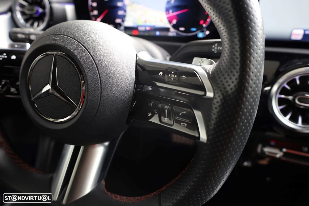 Mercedes-Benz A 200 AMG Line Aut. - 22