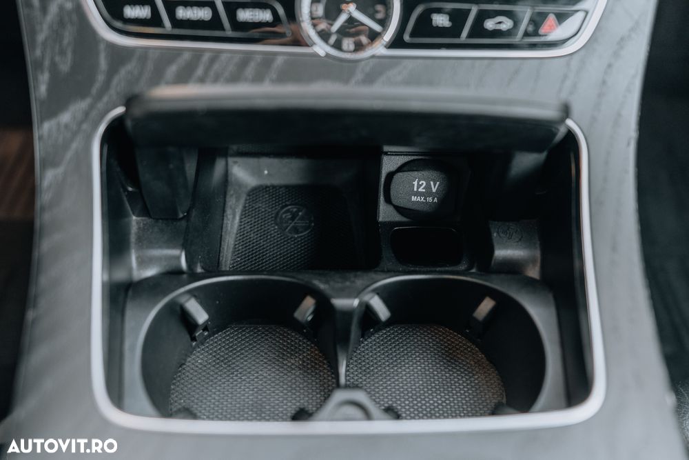 Mercedes-Benz E 220 d 4MATIC - 20