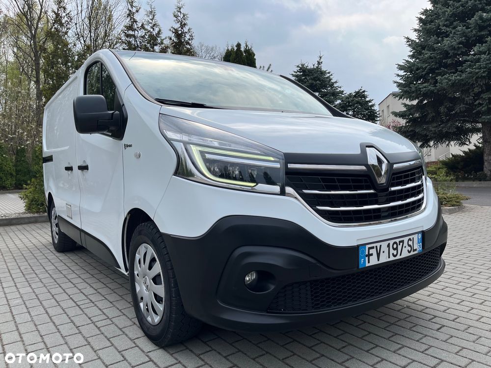 Renault Trafic - 32