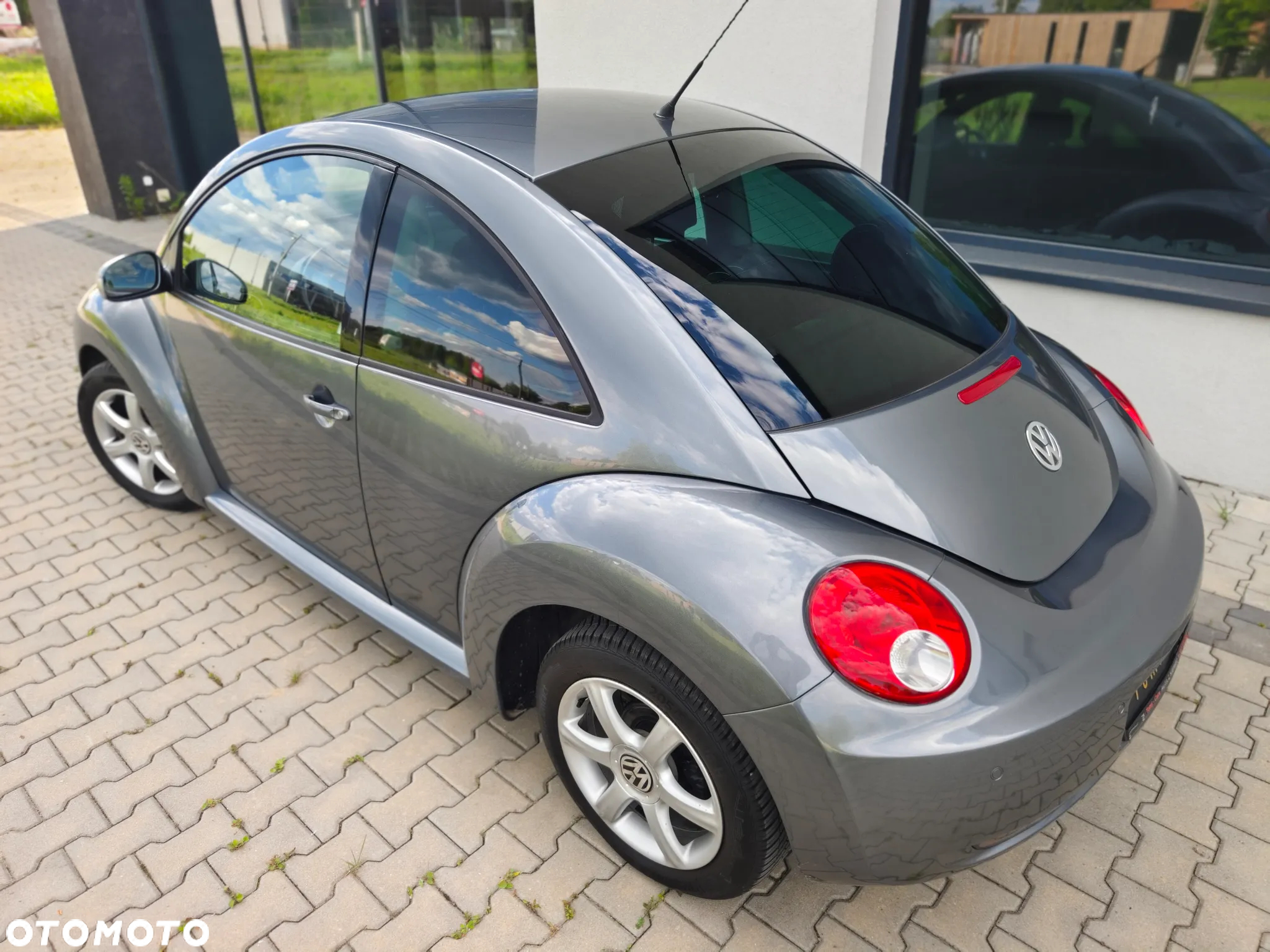 Volkswagen New Beetle 1.4 United - 33