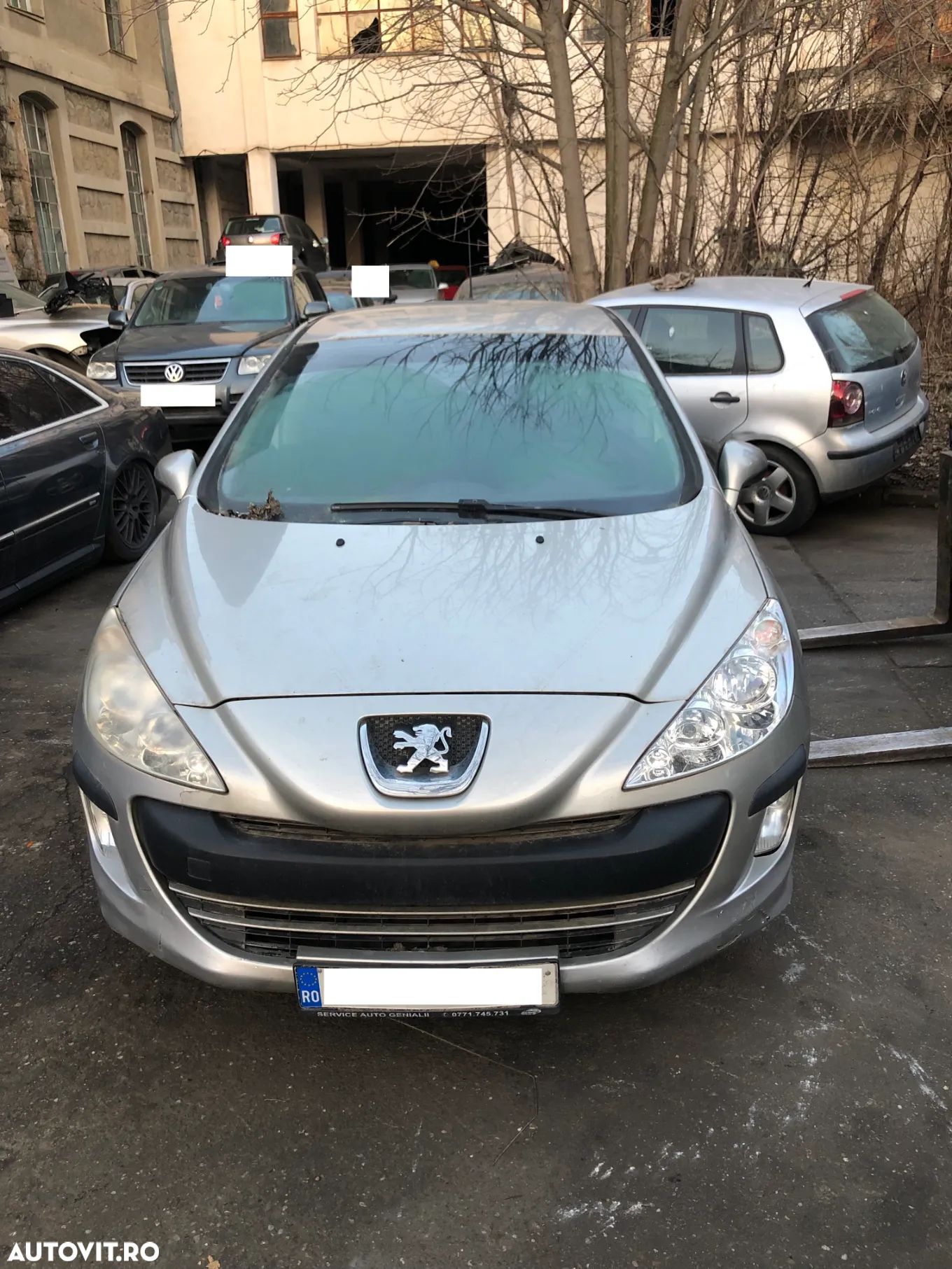 Dezmembrez Peugeot 308 gri argintiu 1.6 HDI cutie automata - 1