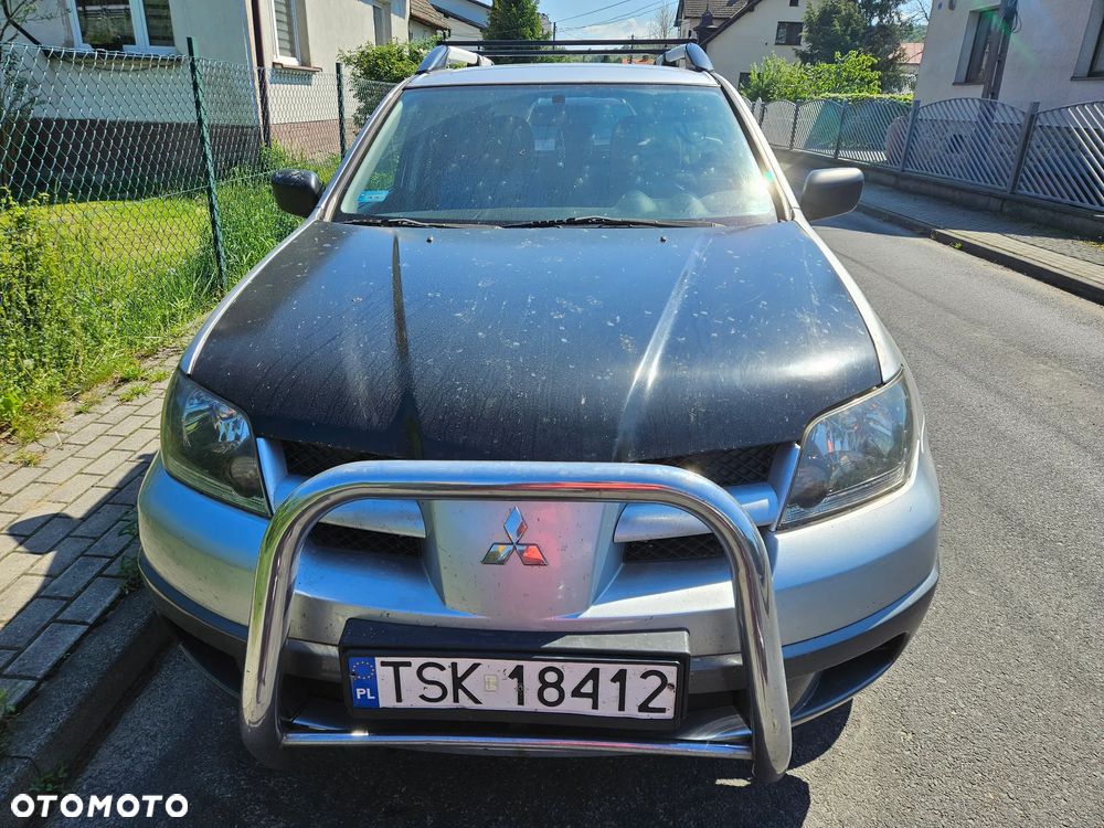Mitsubishi Outlander 2.0 Comfort 4WD - 2