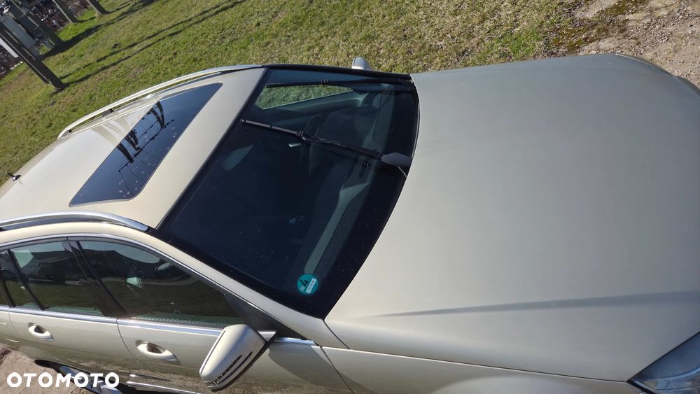 Mercedes-Benz Klasa C 250 CGI BlueEff Avantgarde - 13