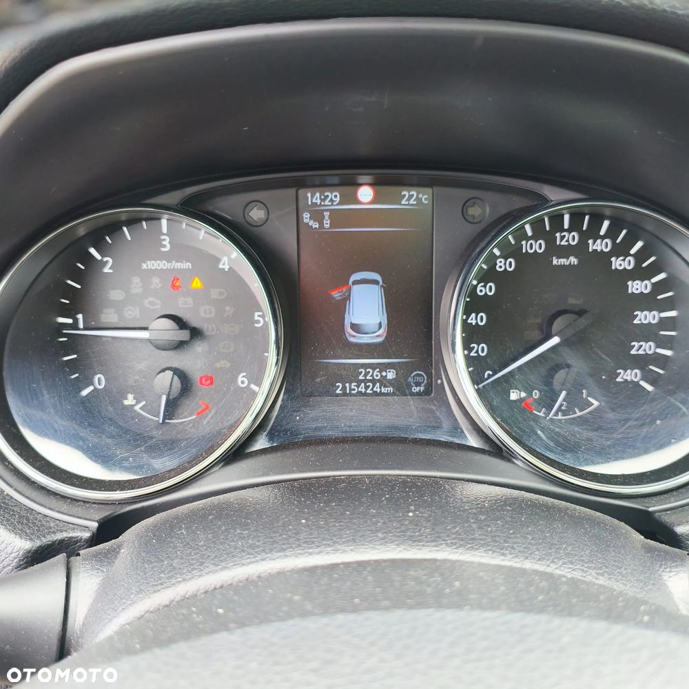 Nissan Qashqai 1.6 DCi Black Edition EU6 - 14