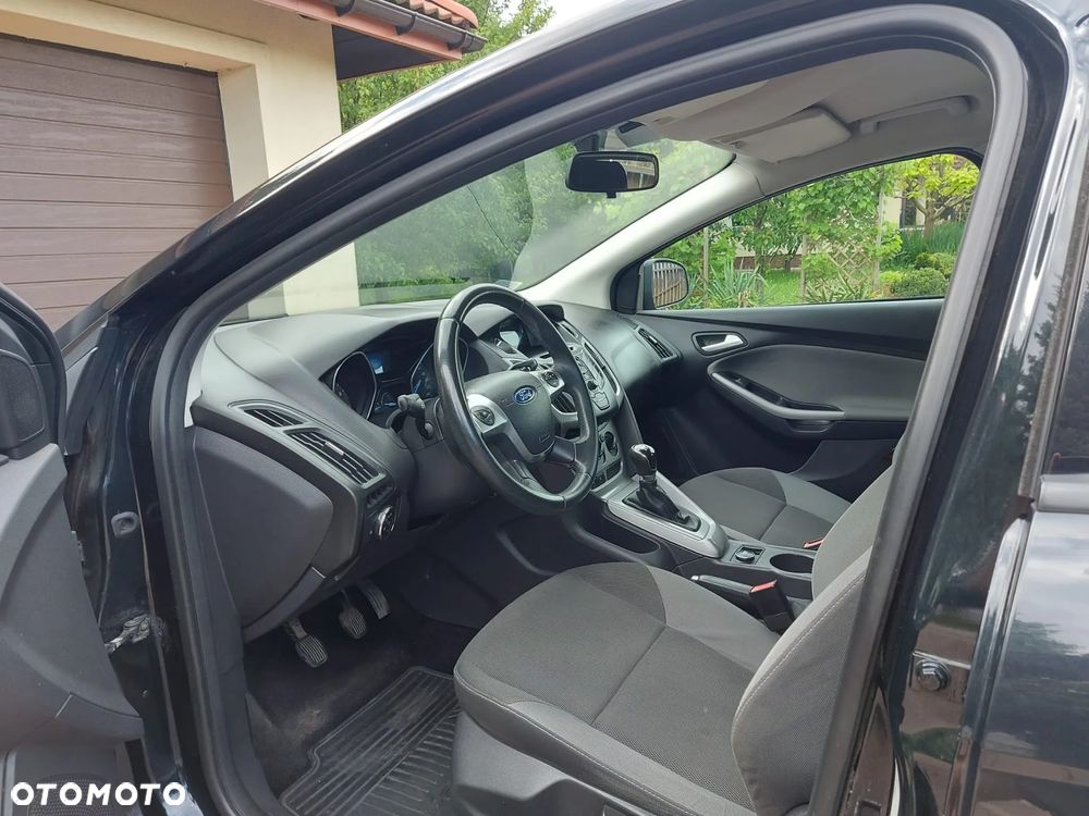 Ford Focus 1.6 Trend - 5