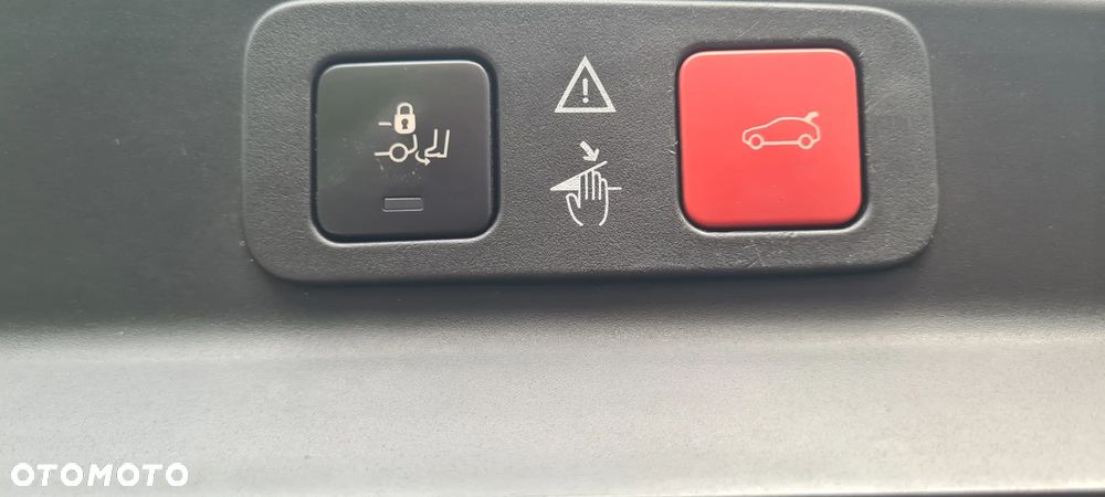 Peugeot 5008 2.0 BlueHDI GT S&S EAT6 - 16