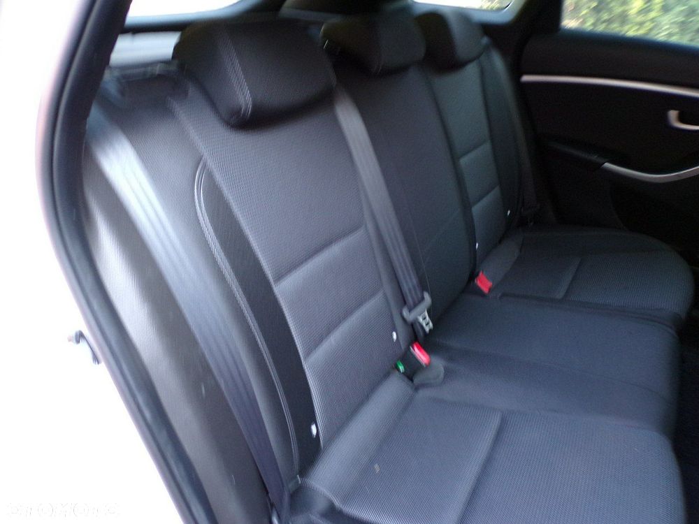 Hyundai i30 - 18