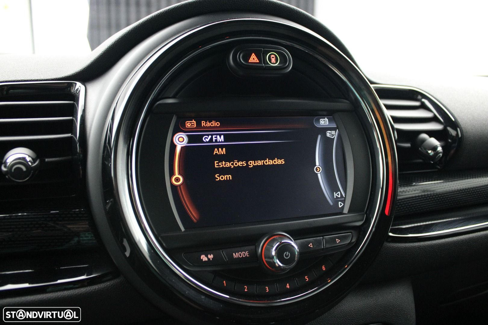 MINI Clubman Cooper D - 15