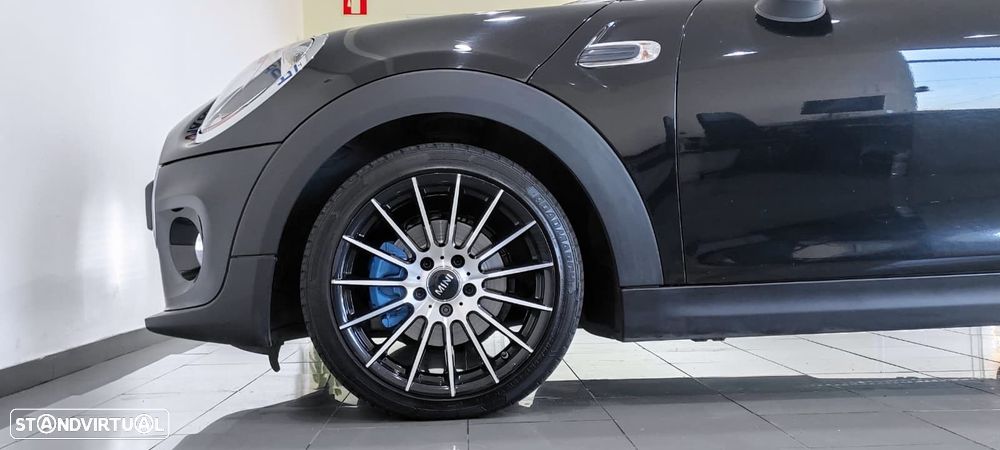 MINI 3 Portas One D - 10