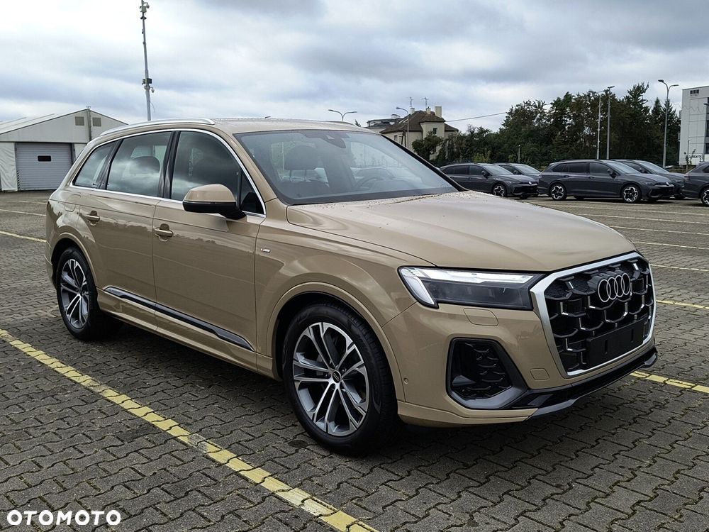 Audi Q7 - 6