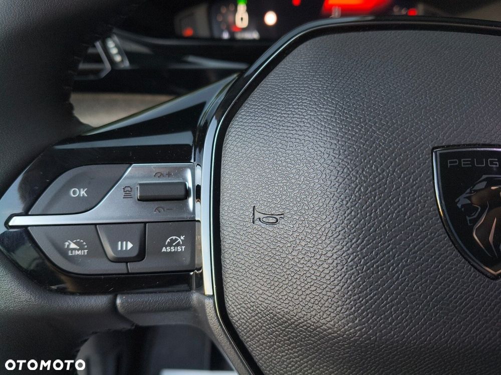 Peugeot 308 1.2 PureTech Allure Pack S&S EAT8 - 16