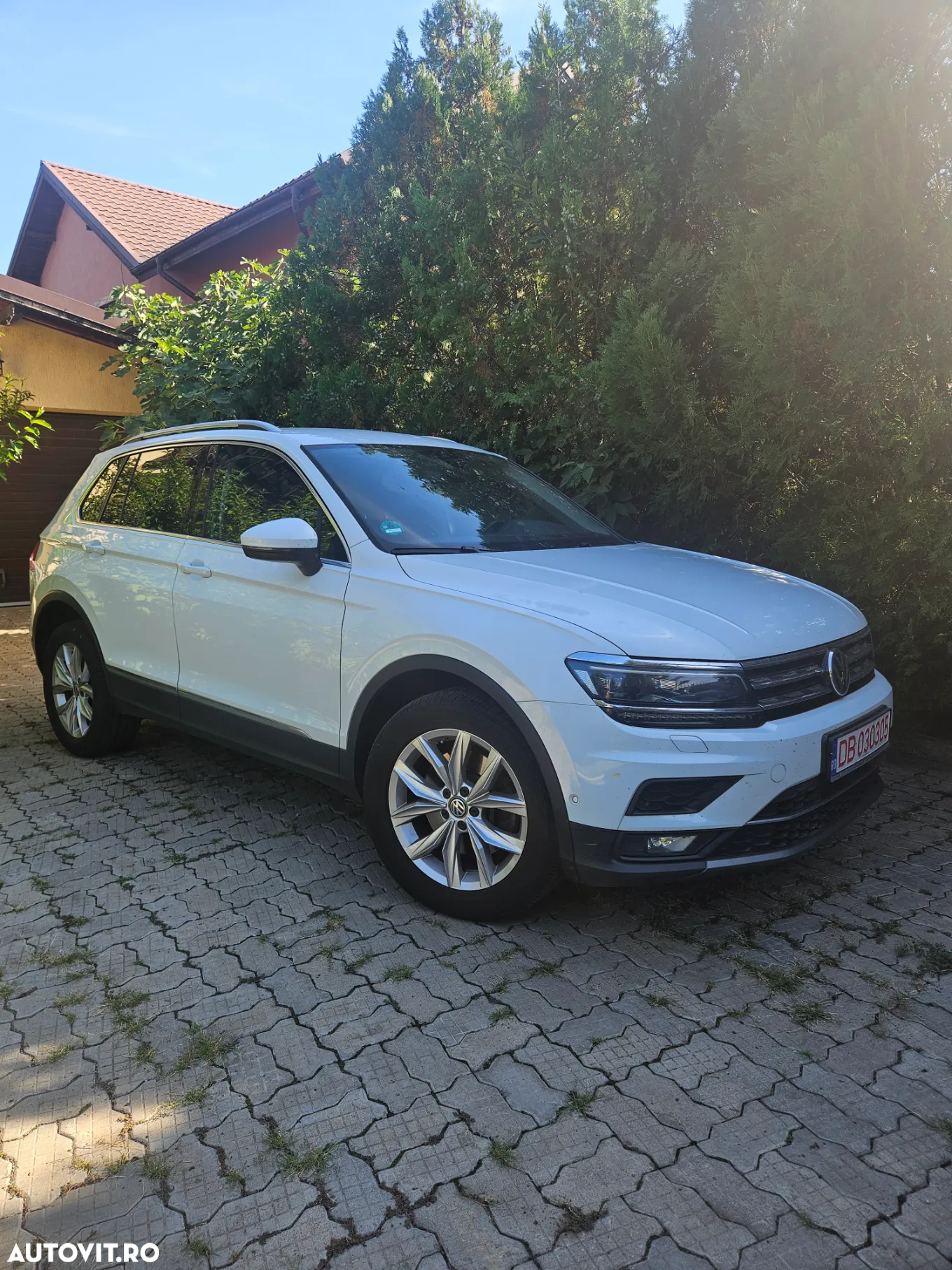 Volkswagen Tiguan 2.0 TDI 4Mot DSG Highline - 2