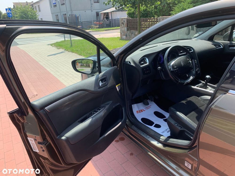 Citroën C4 1.6 HDi Exclusive - 15