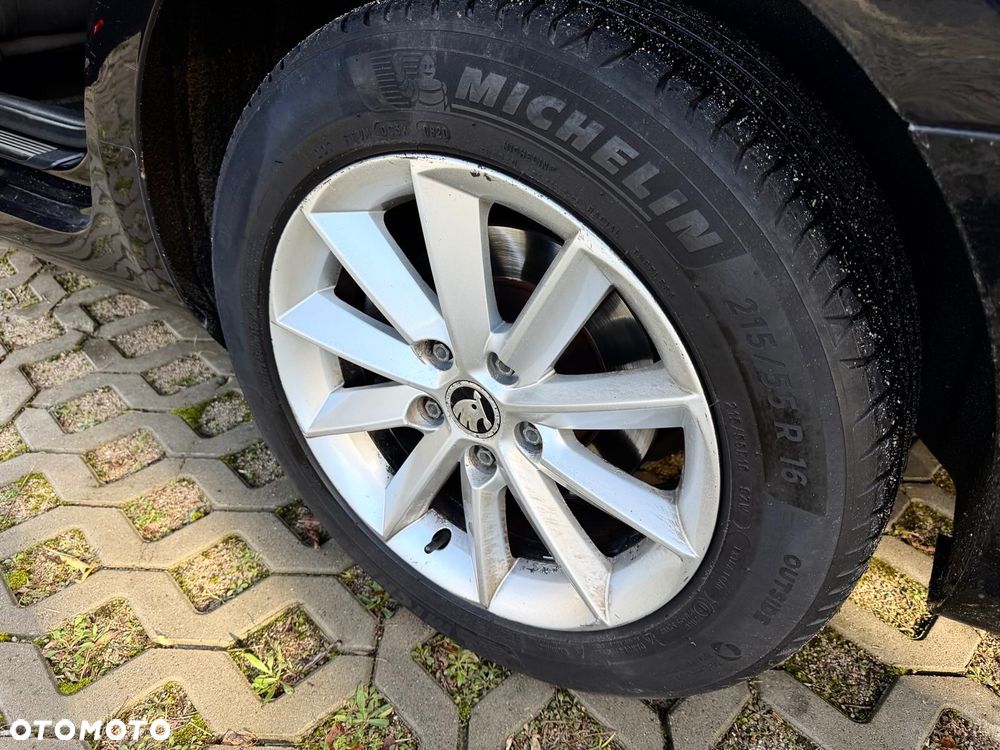 Skoda Superb 2.0 TDI Business - 18