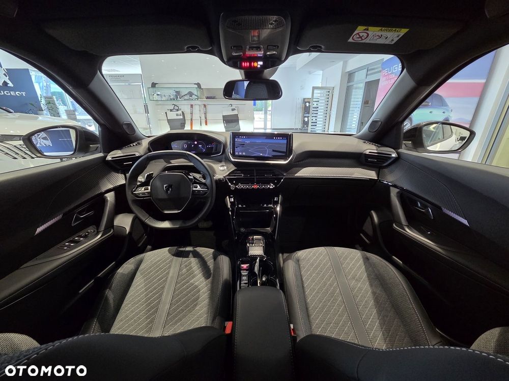 Peugeot 2008 - 13