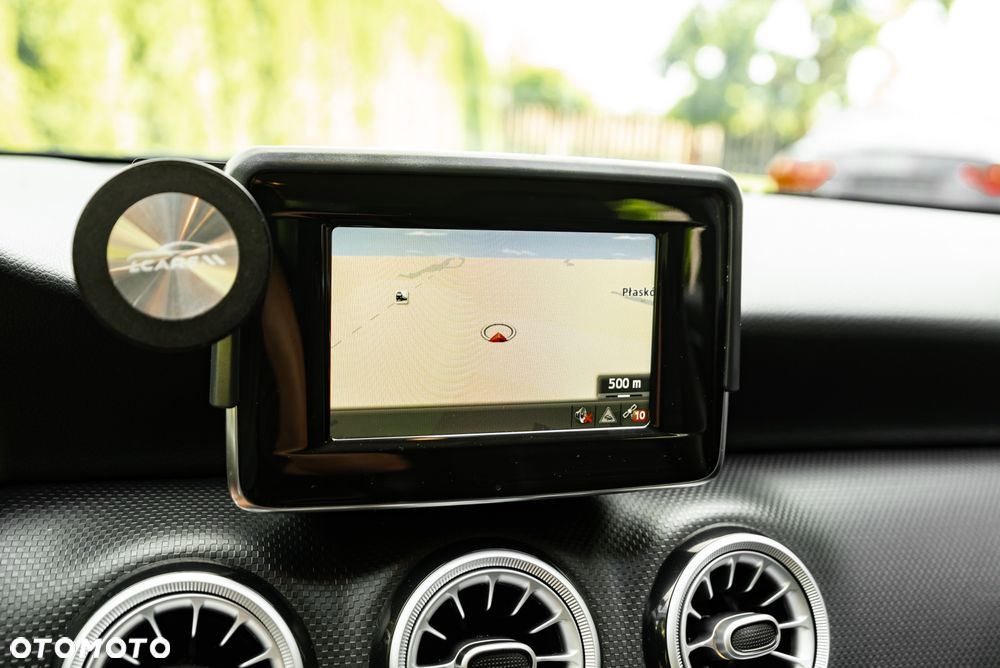 Mercedes-Benz Klasa A 250 (BlueEFFICIENCY) 7G-DCT - 38