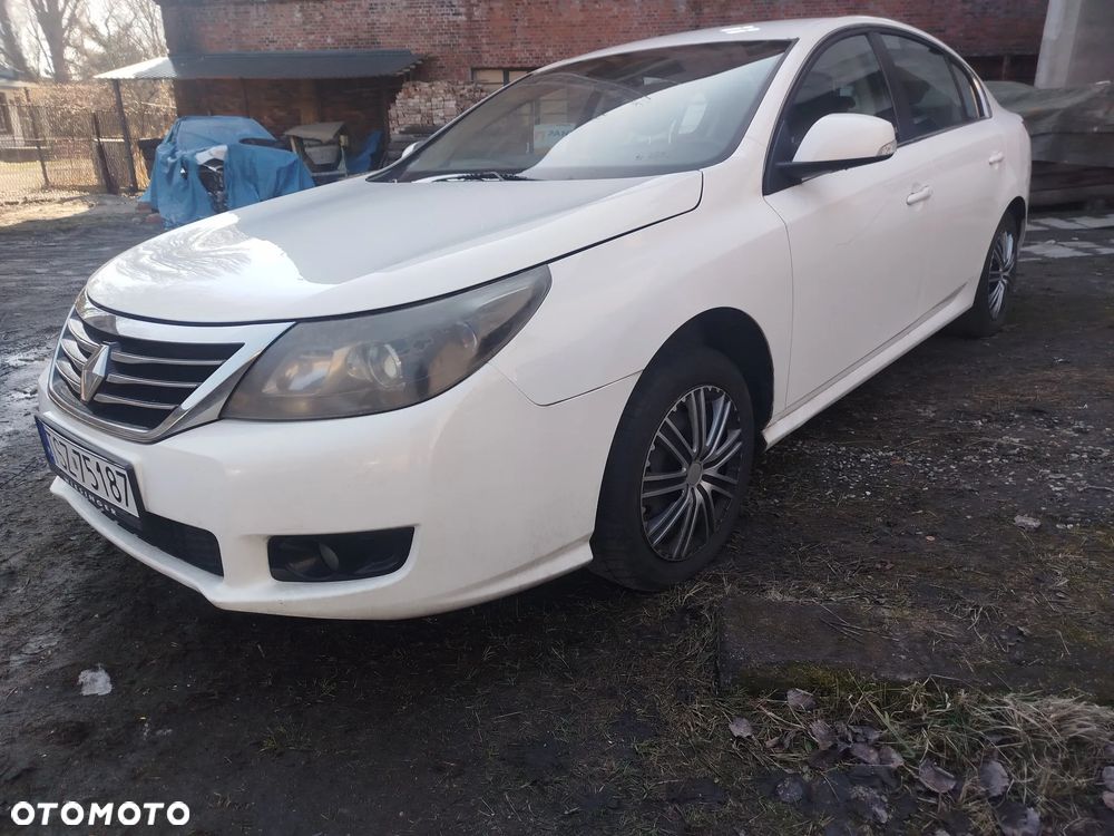 Renault Latitude 2.0 Expression Etanol - 1