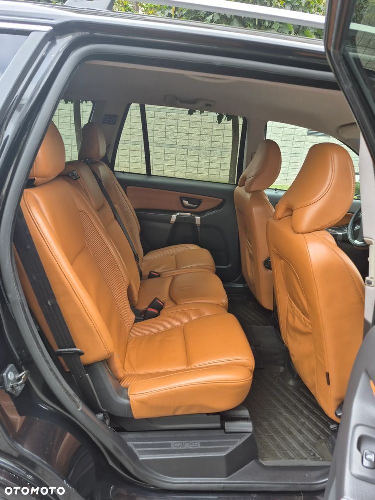 Volvo XC 90 D5 AWD Executive - 11