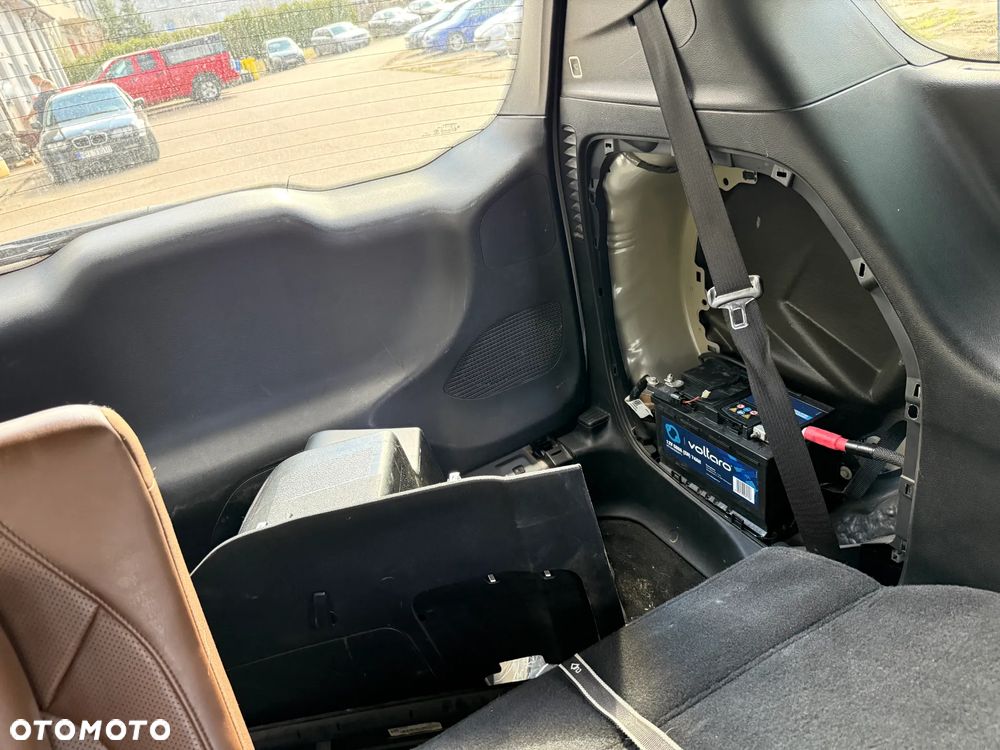 Chrysler Pacifica - 18