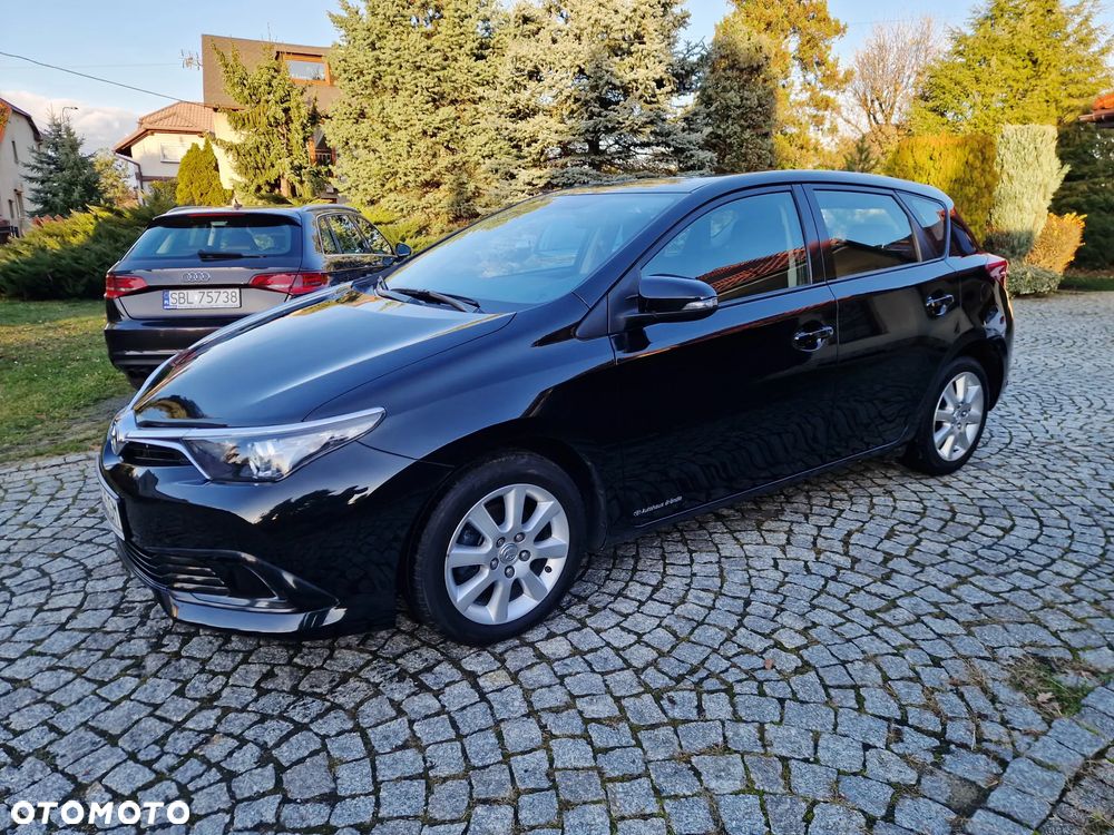 Toyota Auris 1.33 Dual-VVT-i Comfort - 2