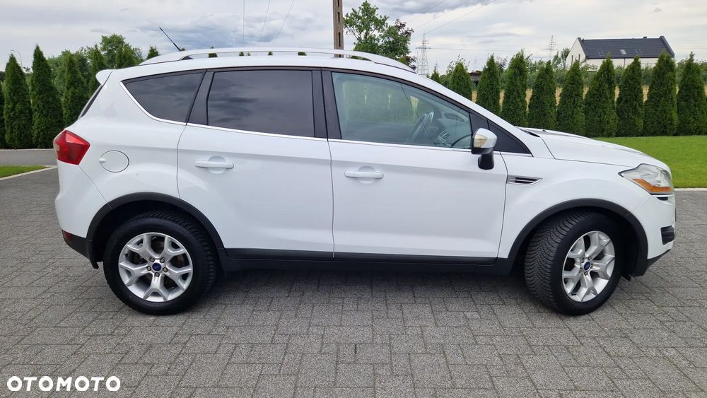 Ford Kuga 2.0 TDCi 2x4 Champions Edition - 27