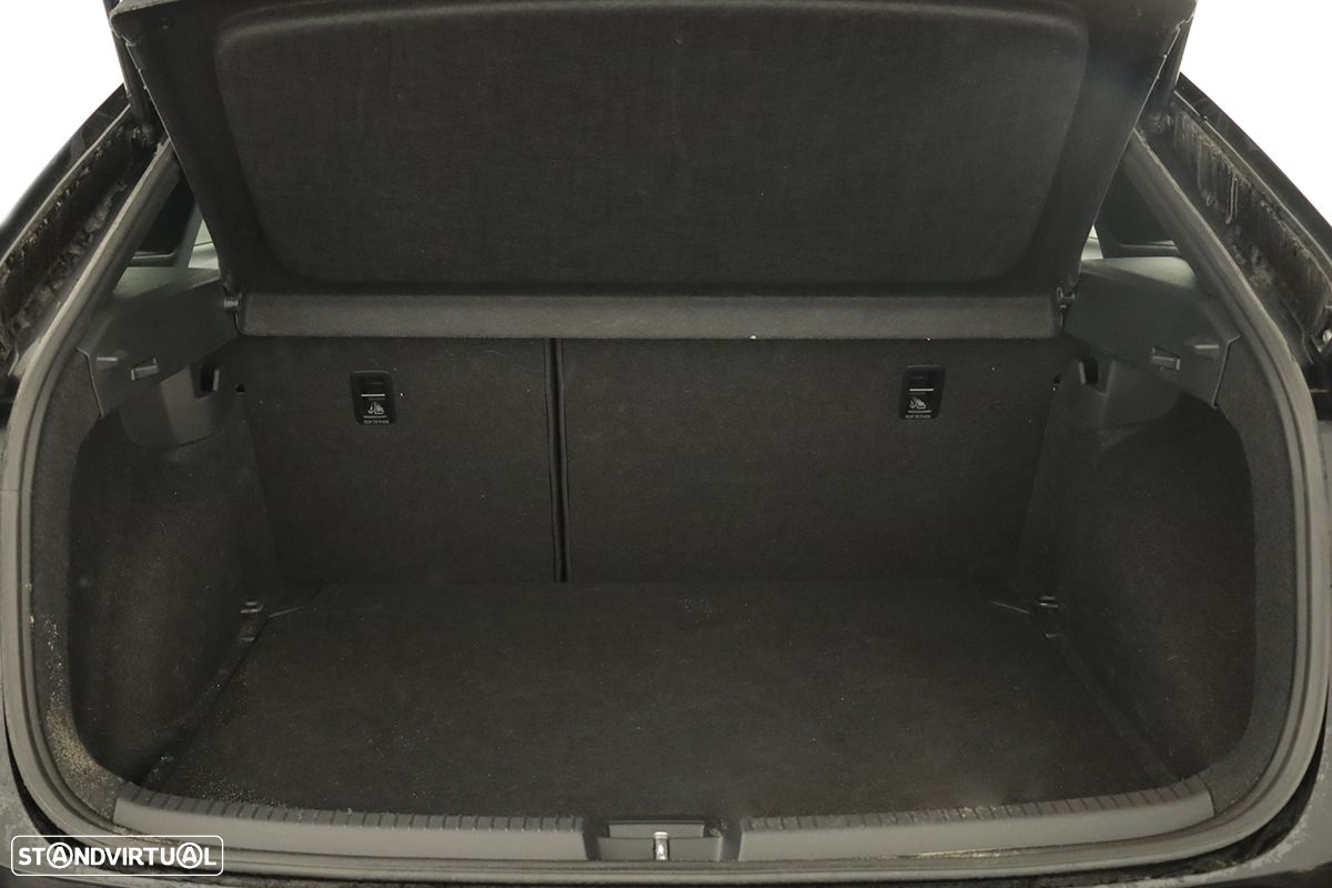 VW Taigo 1.0 TSI R-Line - 21