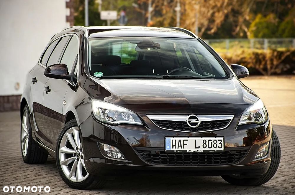 Opel Astra 1.4 Turbo Cosmo - 12