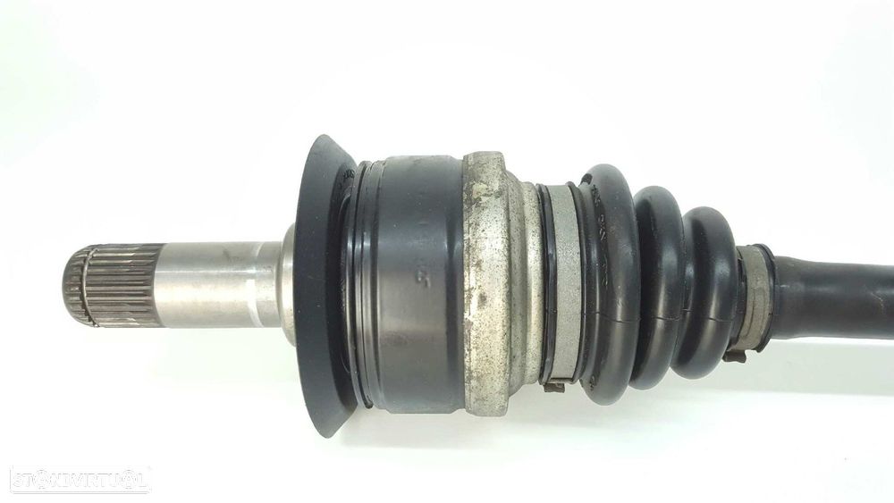 TRANSMISSÃO TRASEIRA DIREITA BMW SERIE 1 LIM. (F20) 116D - 2