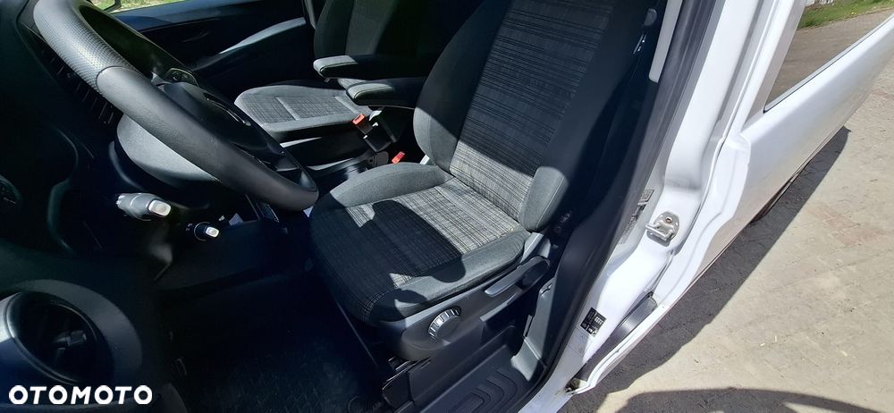 Mercedes-Benz VITO - 12