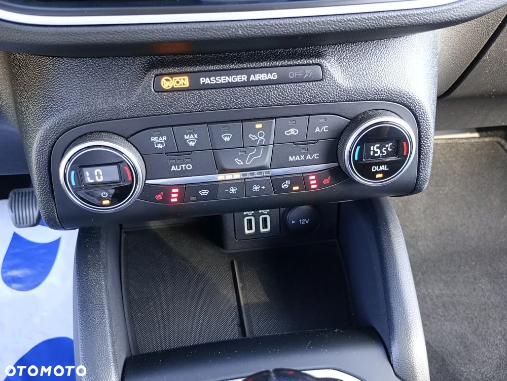 Ford Focus 1.5 EcoBlue Start-Stopp-System TITANIUM STYLE - 20
