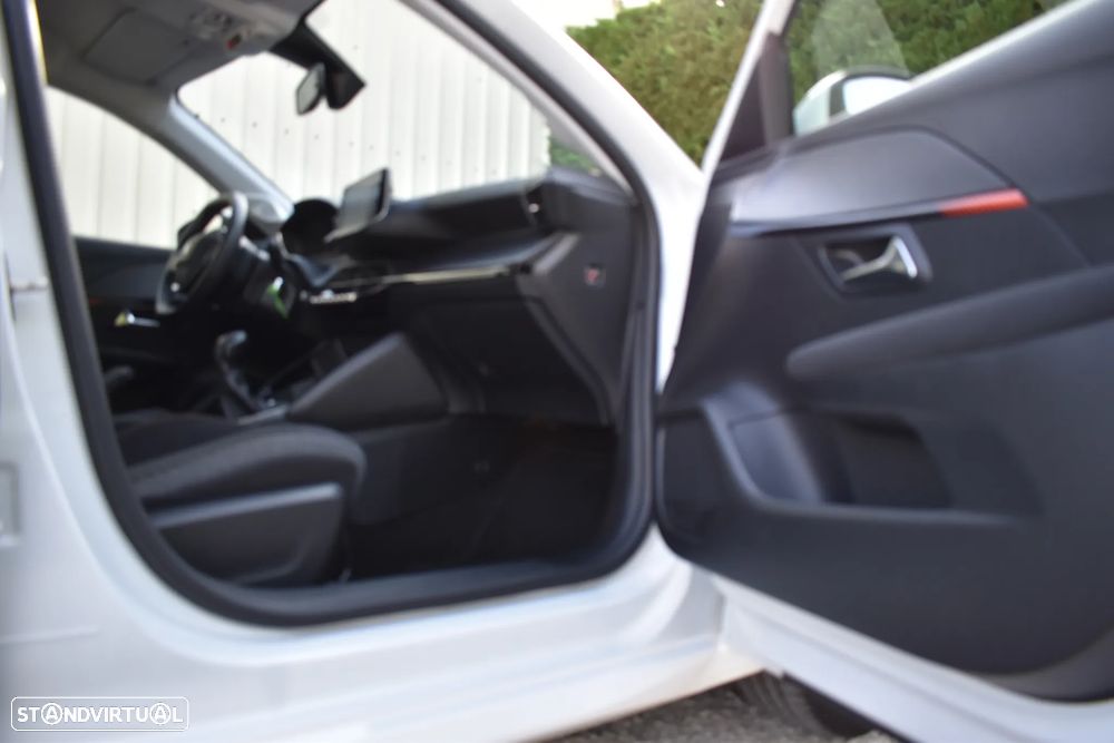Peugeot 208 1.2 PureTech Active - 15