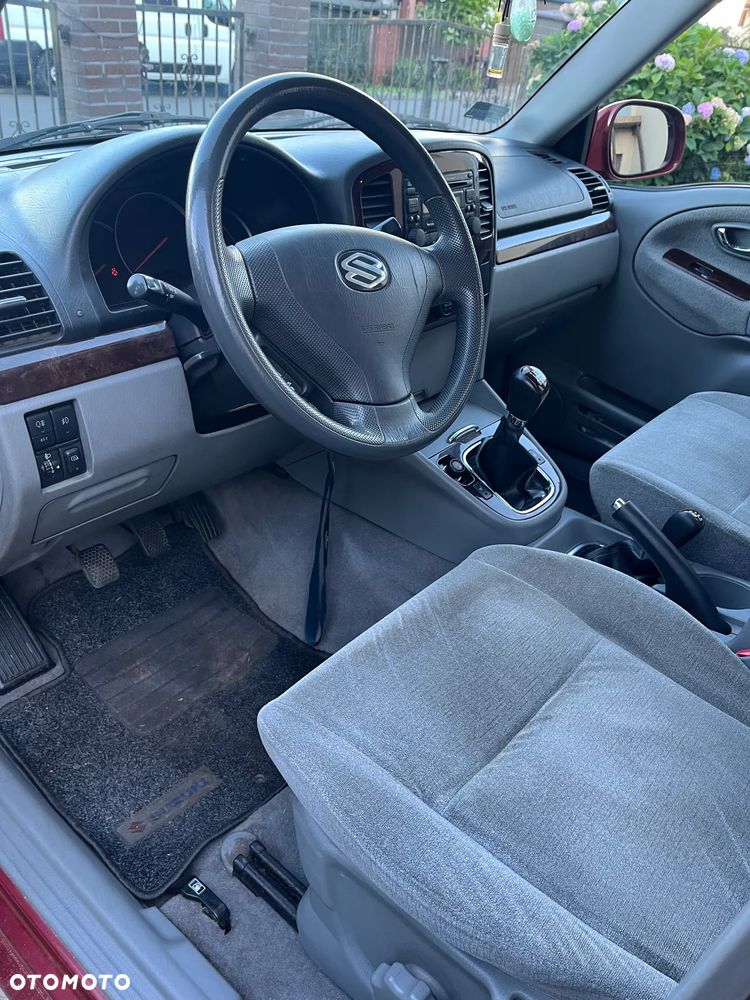 Suzuki Grand Vitara 2.7 V6 - 4