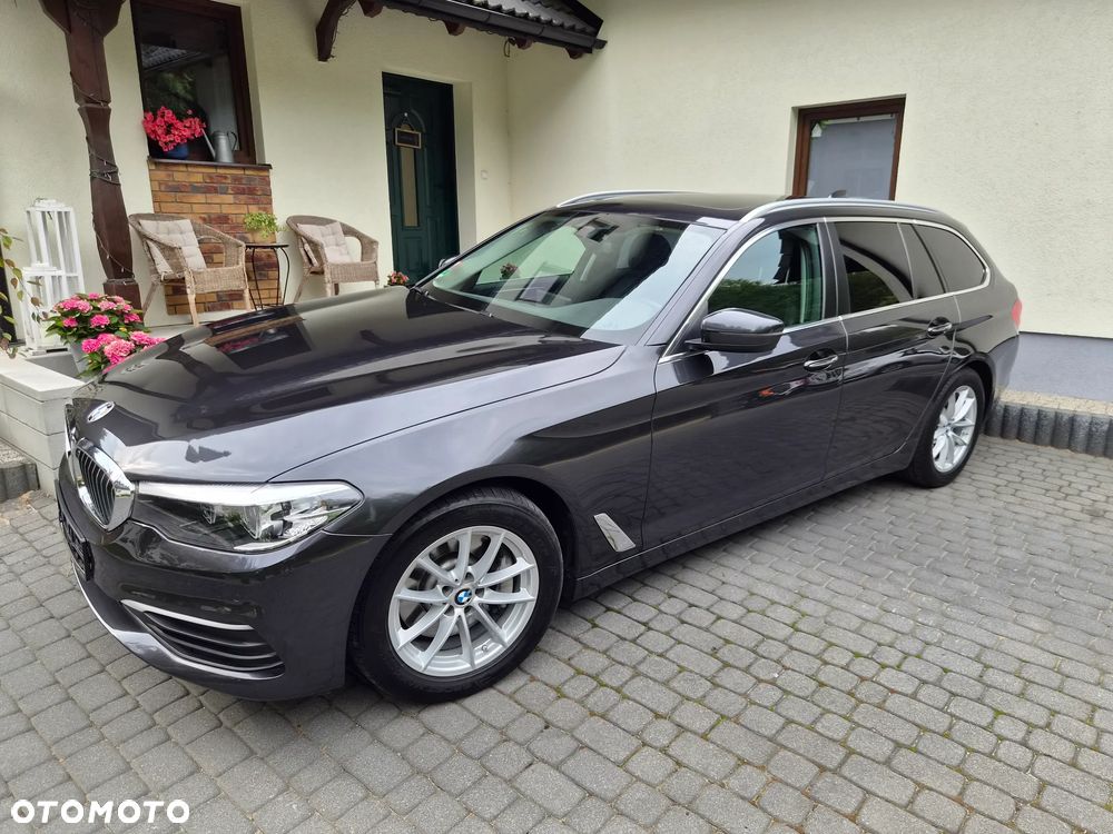 BMW Seria 5 530i Luxury Line - 34