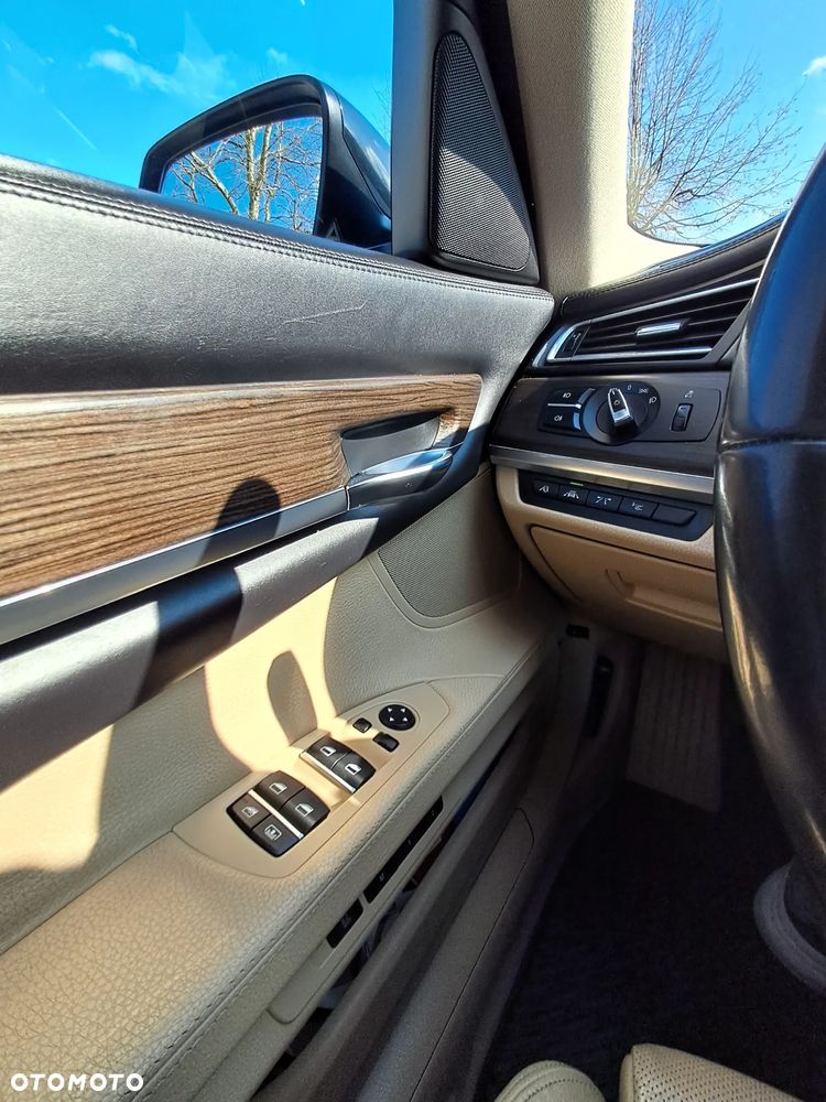 BMW Seria 7 - 6