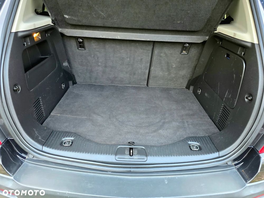 Chevrolet Trax 1.7TD LS - 16