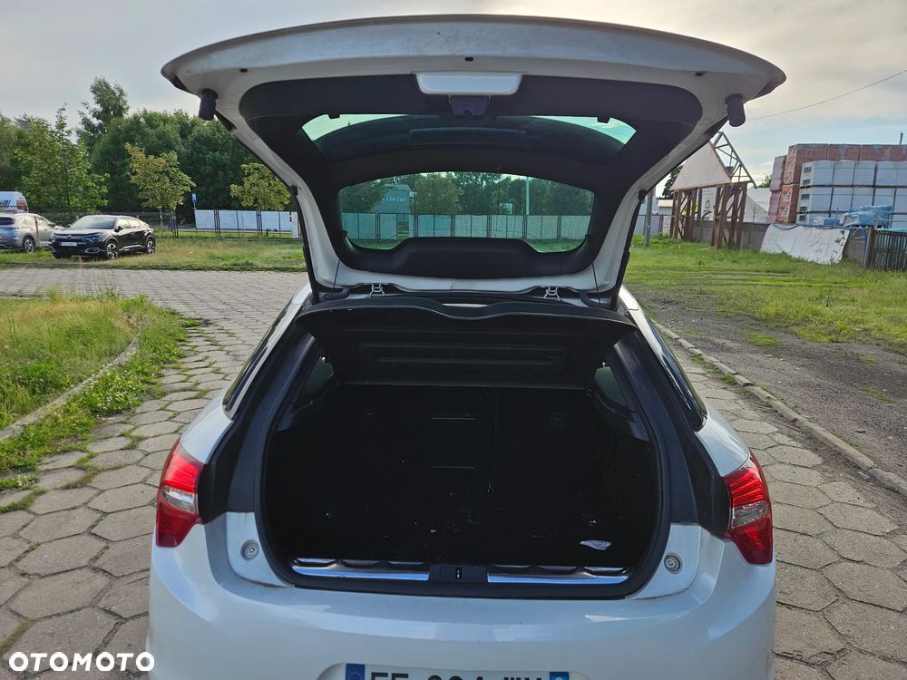 Citroën DS5 BlueHDi 180 Chic - 12