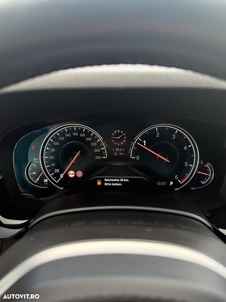 BMW Seria 5 520d Aut. M Sport Edition - 9