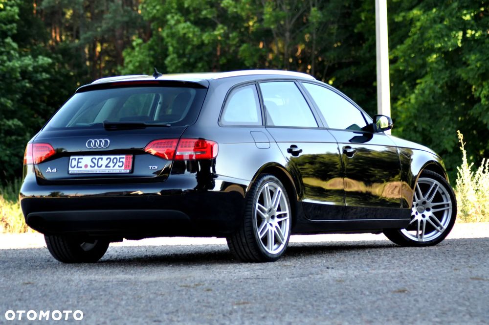 Audi A4 Avant 2.0 TDI DPF Ambiente - 5